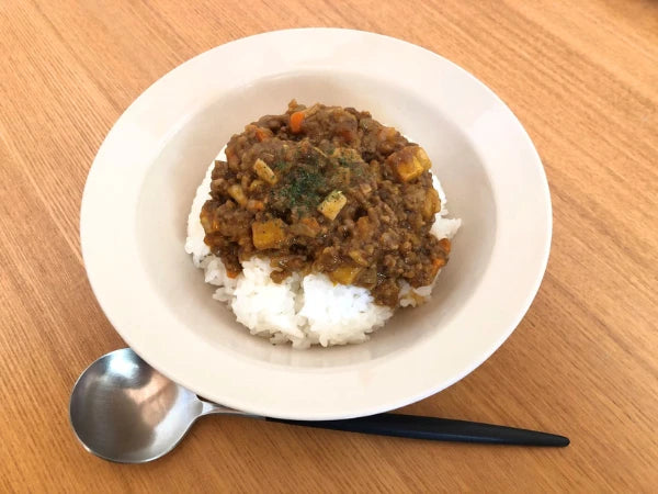 じっくり炒めたタマネギとニンニクのキーマカレー_タムラレシピ