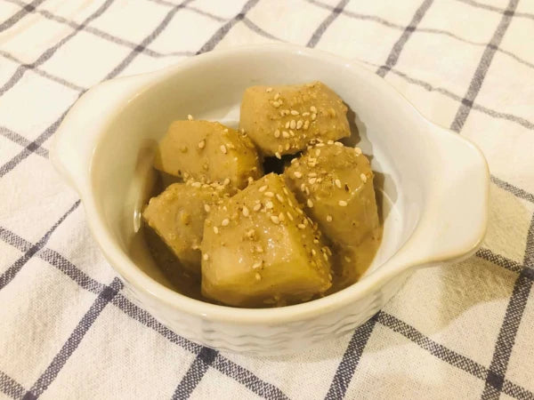 ゴマ香る里芋の煮っころがし_タムラレシピ